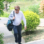 90% High Purity 5L Portable Oxygen Concentrator For Long-Time Work POC-05